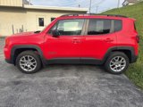 Certified 2022 Jeep Renegade Latitude image 4