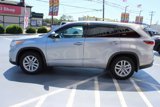 Used 2016 Toyota Highlander LE image 4