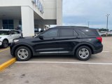 Used 2021 Ford Explorer XLT image 2