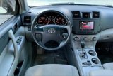 Used 2010 Toyota Highlander 2WD image 5