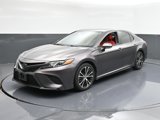 Used 2020 Toyota Camry SE image 4