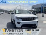 Used 2017 Jeep Grand Cherokee Altitude image 2