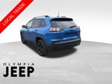 Used 2023 Jeep Cherokee Altitude Lux w/ Mopar Interior Package image 5