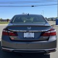 Certified 2017 Honda Accord Touring image 4