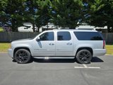 Used 2013 GMC Yukon XL Denali image 3