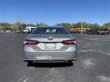Used 2019 Toyota Camry SE image 5