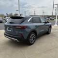 Used 2024 Ford Escape SE image 3