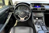 Used 2019 Lexus IS 300 image 5
