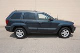 Used 2007 Jeep Grand Cherokee Laredo image 2