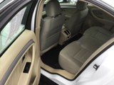 Used 2017 Ford Taurus SE image 4