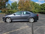 Used 2013 Toyota Camry SE image 2