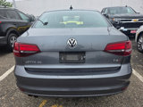 Used 2017 Volkswagen Jetta SE image 4
