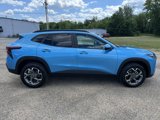 Used 2025 Chevrolet Trax LT w/ LT Convenience Package image 6