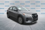 Used 2022 Nissan Kicks SV image 3
