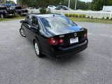 Used 2010 Volkswagen Jetta Limited Edition image 4
