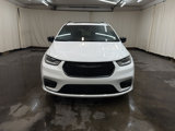 New 2025 Chrysler Pacifica Select image 3