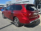 Used 2018 Nissan Pathfinder SV image 4