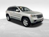 Used 2012 Jeep Grand Cherokee Laredo w/ Laredo E Group image 3