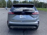 Used 2022 Ford Edge Titanium image 4