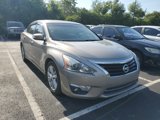 Used 2015 Nissan Altima 2.5 SV w/ Convenience Package image 3