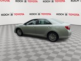 Used 2012 Toyota Camry L image 4