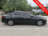 Used 2020 Nissan Altima 2.5 S image 2