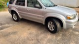 Used 2005 Ford Escape 2WD Hybrid image 5