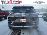 New 2025 Jeep Grand Cherokee Laredo image 4