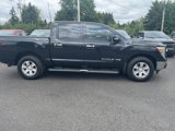 Used 2019 Nissan Titan SV image 4