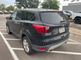 Used 2019 Ford Escape SE image 3