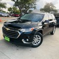 Used 2018 Chevrolet Traverse LT image 2