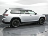 New 2025 Jeep Grand Cherokee L Altitude image 2