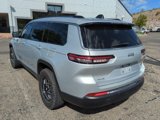 Used 2023 Jeep Grand Cherokee L Laredo w/ Trailer Tow Group (B) image 4