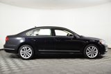Used 2017 Volkswagen Passat 3.6 SEL Premium image 3