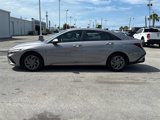 Used 2024 Hyundai Elantra SEL image 2