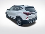 Used 2021 Kia Seltos SX w/ SX Sunroof Package image 3