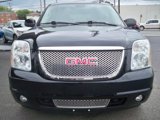Used 2011 GMC Yukon XL Denali image 2