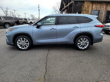 Used 2020 Toyota Highlander Limited image 2