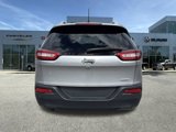 Used 2018 Jeep Cherokee Latitude Plus w/ Comfort/Convenience Group image 5