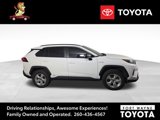 Used 2021 Toyota RAV4 LE image 5