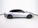 Used 2018 Chevrolet Malibu LT image 2