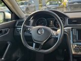 Used 2018 Volkswagen Passat 2.0T SE image 3