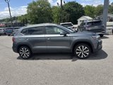 Used 2023 Volkswagen Taos SE image 2