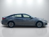 Used 2024 Nissan Altima 2.5 SV image 4