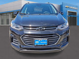 Certified 2022 Chevrolet Trax LT w/ Midnight Edition image 2