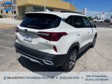 Used 2021 Kia Seltos EX image 3