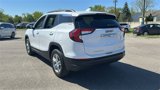 Certified 2022 GMC Terrain SLE w/ Driver Convenience Package image 4