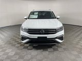 New 2024 Volkswagen Tiguan SE image 2