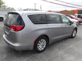 Used 2017 Chrysler Pacifica Touring w/ Tire & Wheel Group image 5