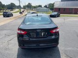 Used 2014 Ford Fusion SE w/ Equipment Group 202A image 4